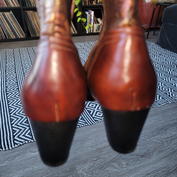 L'Artiste by Spring Step Boots - Picture 5 of 9